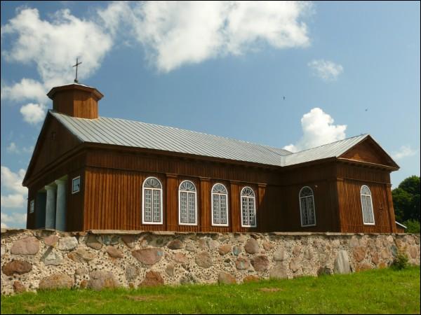 Žyrmuny. Catholic church of the Discovery of the Holy Cross