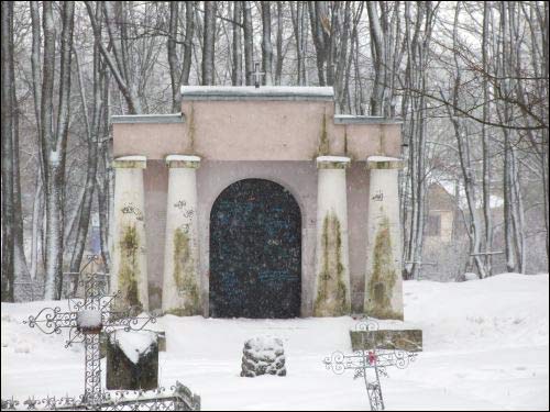 - cemetery Old Catholic. The tomb at catholic cemetery in Smolensk