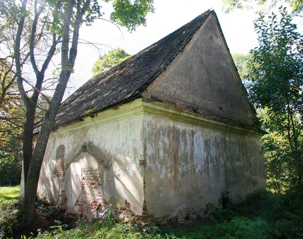  - The tomb of Obuchowicz. View from the north-east