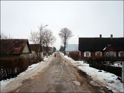  - У вёсцы . 
