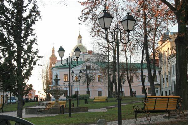 Witebsk. Budynki zabytkowe ul. Majakowskiego (Plac Centralny)