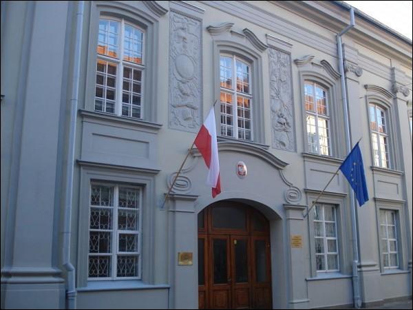  - Estate of Pac. Polish Embassy located in the former palace