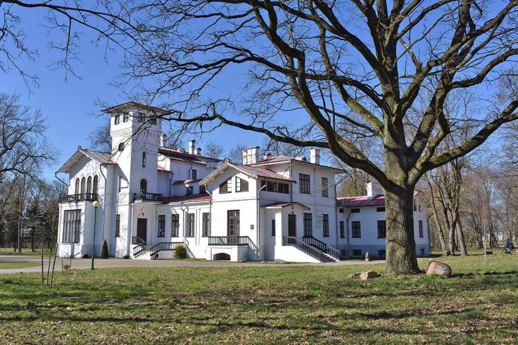  - Усадебно-парковый ансамбль Швыковских. 