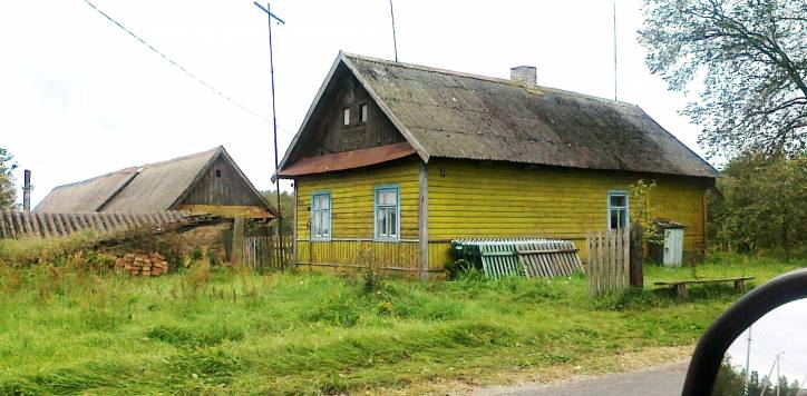Rudniki. In the village 