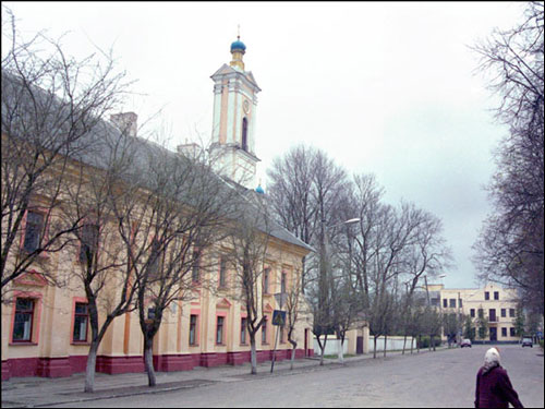 Ружаны. Царква Святых Пятра й Паўла і манастыр базыльянаў