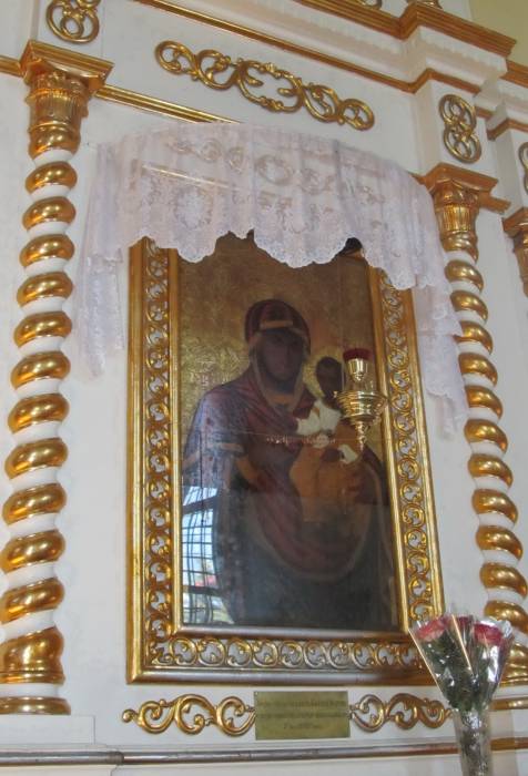  - Царква Святых Пятра й Паўла і манастыр базыльянаў. 