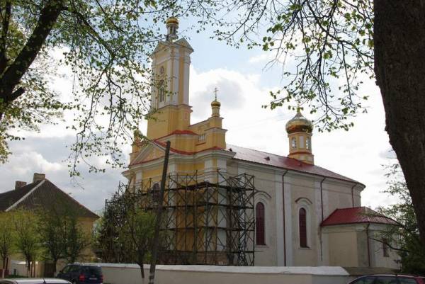 Ружаны. Царква Святых Пятра й Паўла і манастыр базыльянаў