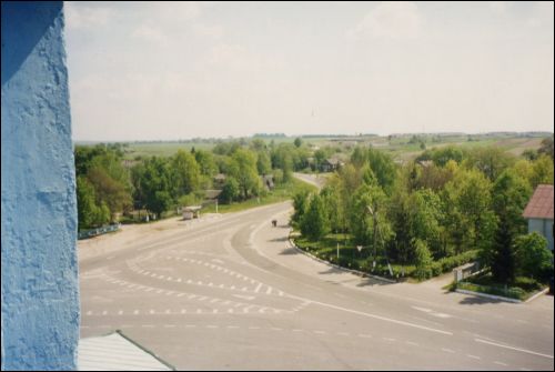  - Krajobrazy . Karma, widok z dzwonnicy cerkwi, 2003 r