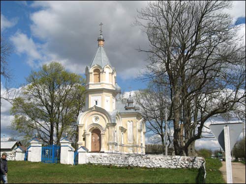Vienzaviec. Orthodox church of St. Peter and St. Paul