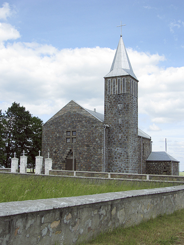 Vialikaja Rahoznica. Catholic church of Mother of God the Queen