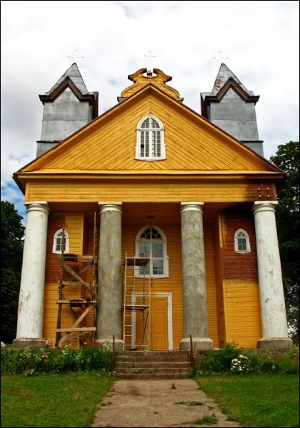 Daniušava. Catholic church of the Holy Trinity