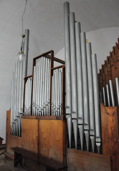 Vojstam. Catholic church of the Holy Trinity