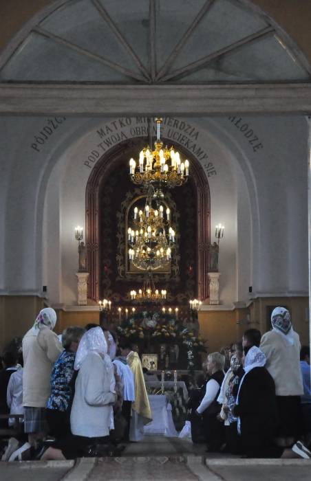 Vojstam. Catholic church of the Holy Trinity