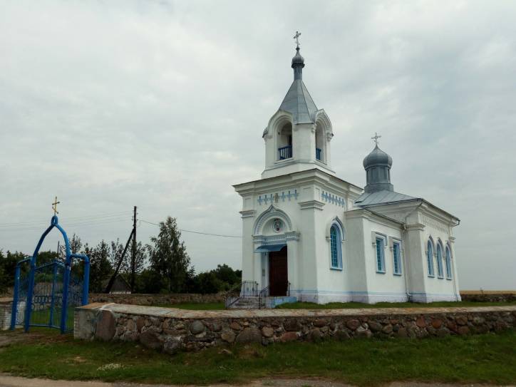 Ostrowski (Połonka). Cerkiew Opieki Matki Boskiej