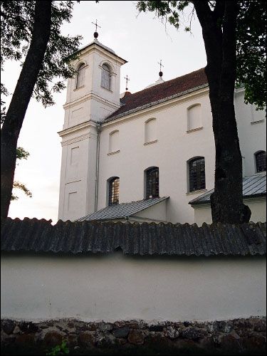 Iščałna. Catholic church of the Holy Trinity