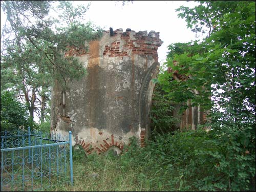 Bartniki. Kaplica grobowa 