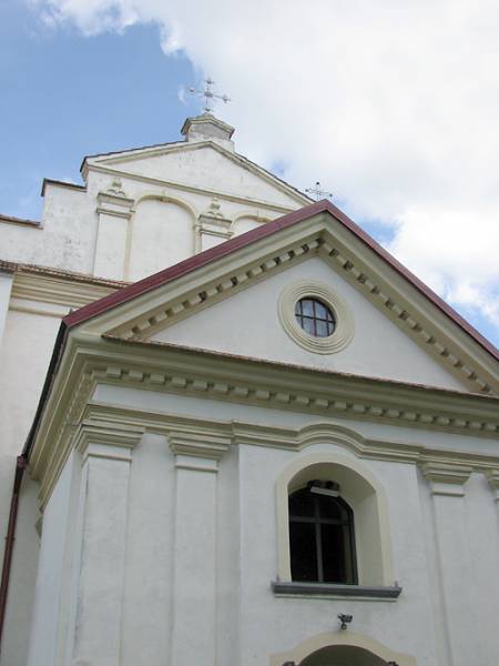 Крамяніца. Касцёл Божага Цела і Святога Юр'я