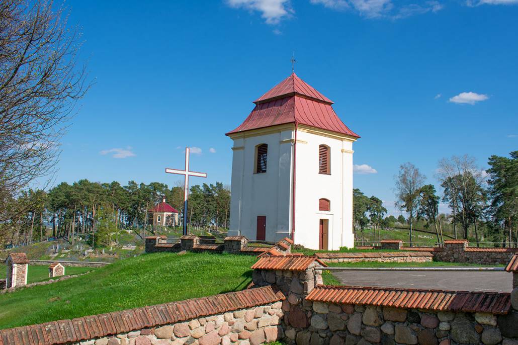 Крамяніца. Касцёл Божага Цела і Святога Юр'я