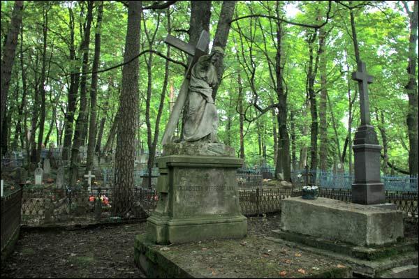 Varonča. cemetery Old Catholic