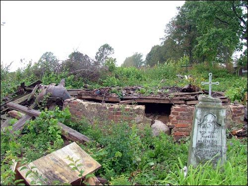 Niahnievičy. cemetery Old Christian