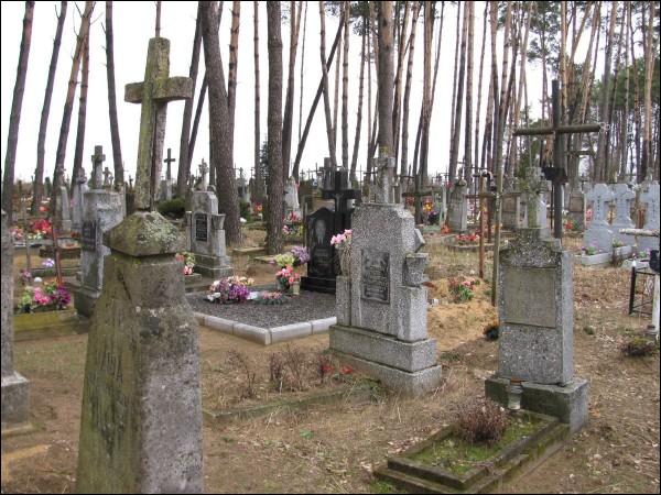 Konwaliszki. Cmentarz stary katolicki
