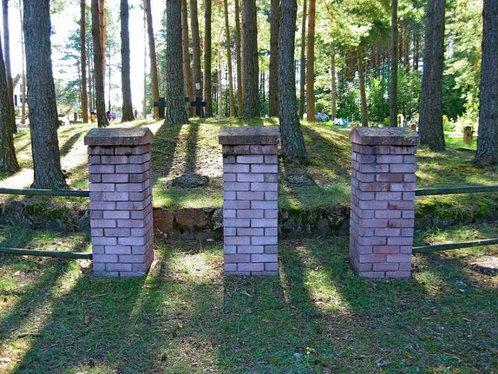  - Soldierly (WWI) Cemetery . 