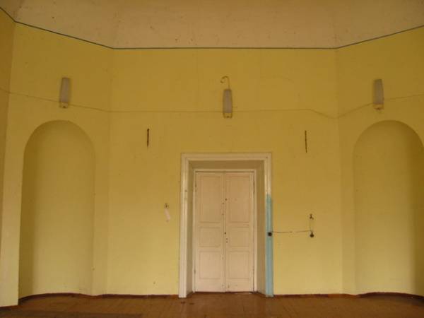  - Zespół dworsko-parkowy . 