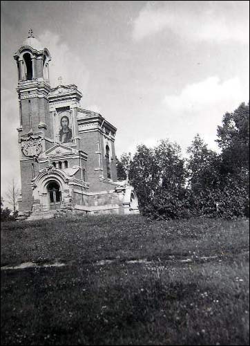  - Town at the old photos . 