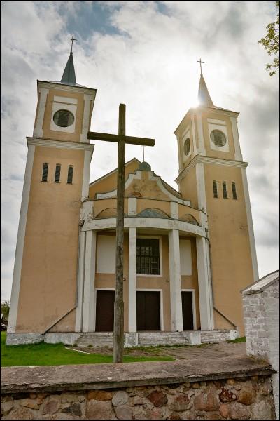 Першамайская (Сабакінцы). Касцёл Узвышэння Святога Крыжа