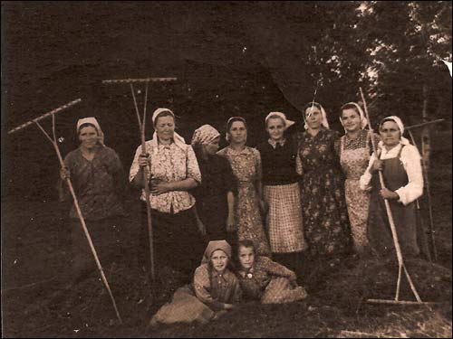 Довгяловщина. Деревня на старых фотографиях 