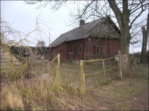  - У вёсцы . У вёсцы