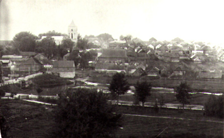 Mir. Town at the old photos 