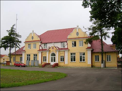 Navajelnia. Railway station 