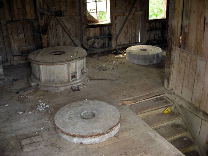  - Млын вадзяны . 