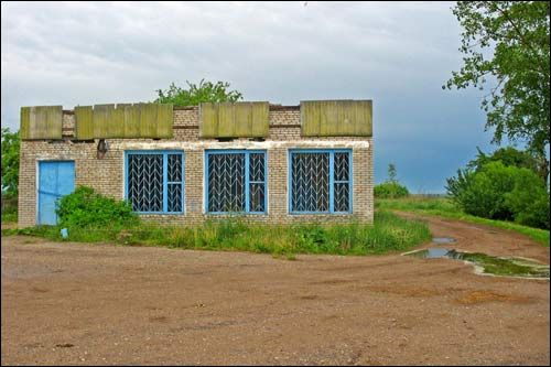 Poniżany. We wsi 