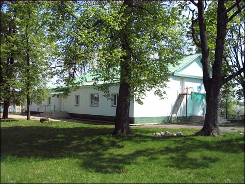 Липень (Холуи). В местечке 