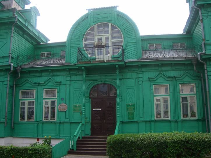 Babrujsk.  Kacnelson mansion