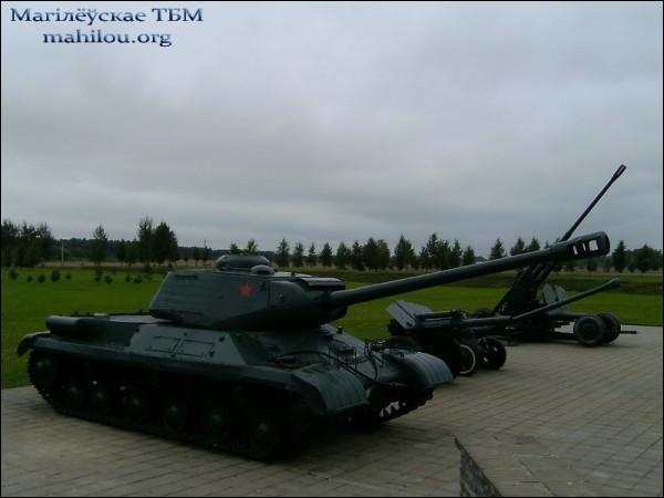 Bujničy.  Monument to the battle near Bujnicy in 1941