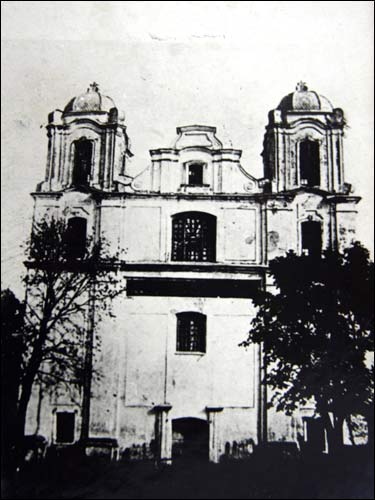 Mścisław |  Kościół Wniebowzięcia NMP. Elewacja frontowa, fotografia przed 1946 r