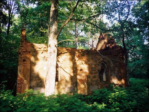 Малая Барздынь (Юрздаўка). Капліца-пахавальня Вішнеўскіх