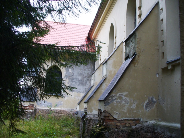 Равбичи. Костёл 