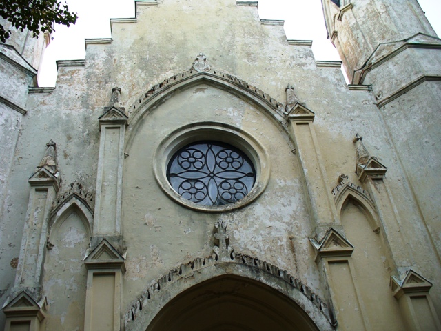 Равбичи. Костёл 