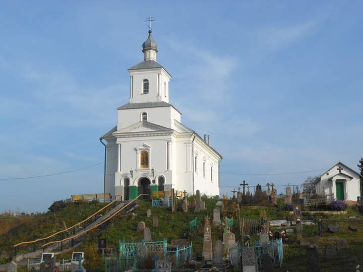 Snoŭ Horny (Snoŭ).  Orthodox church of St. Kosma and St. Damian