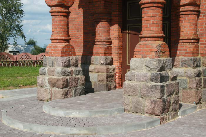 Великая Лысица. Церковь Воздвижения Креста Господня