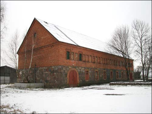  - Сядзібна-паркавы ансамбль Ваньковічаў. Стайня. Агульны выгляд