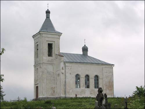 Vałožyn. Graveyard chapel 