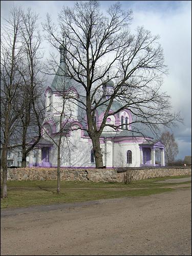 - Orthodox church of the Holy Trinity. View from the road (04.2007)