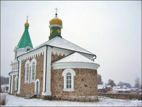 Косута. Церковь Святых Апостолов Петра и Павла