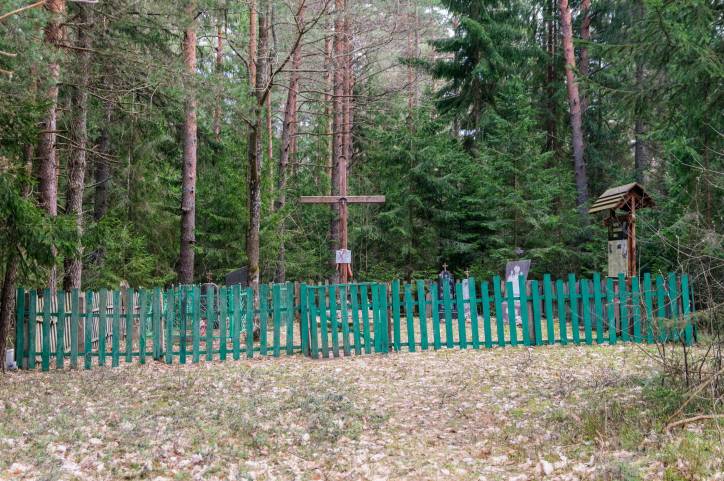  -  Tomb of insurgents of 1863-64. 