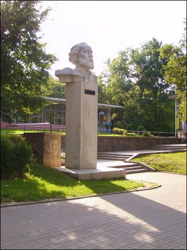 ̳ ().   